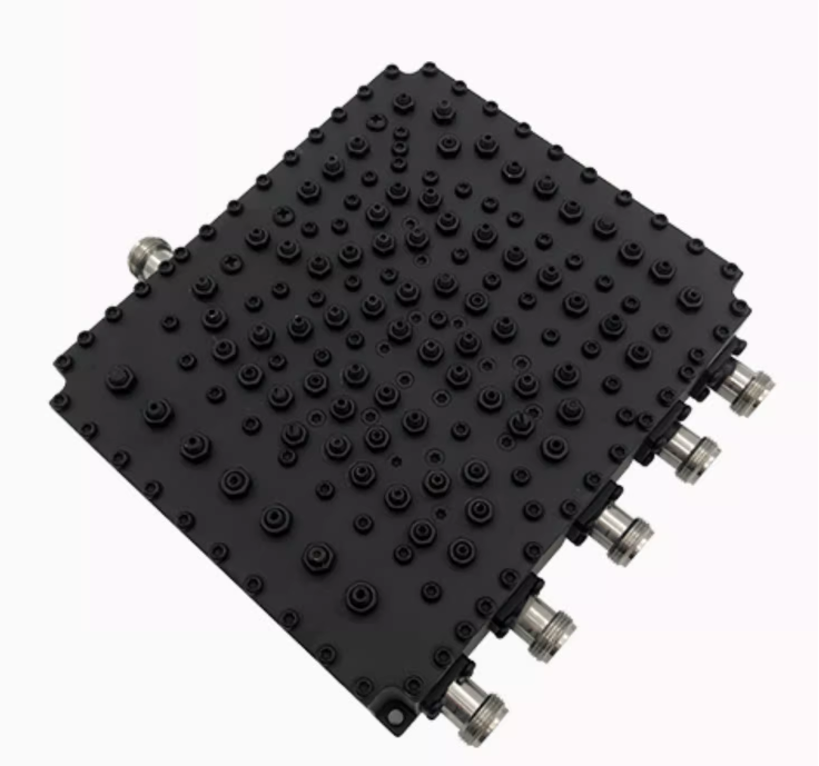  右江双频三频四频五频腔体合路器4G+5G